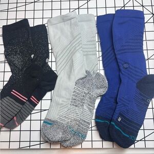 3 pairs of medium Stance Athletic Socks
